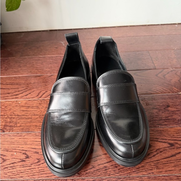 Aeyde Shoes - Aeyde Black Leather Loafers